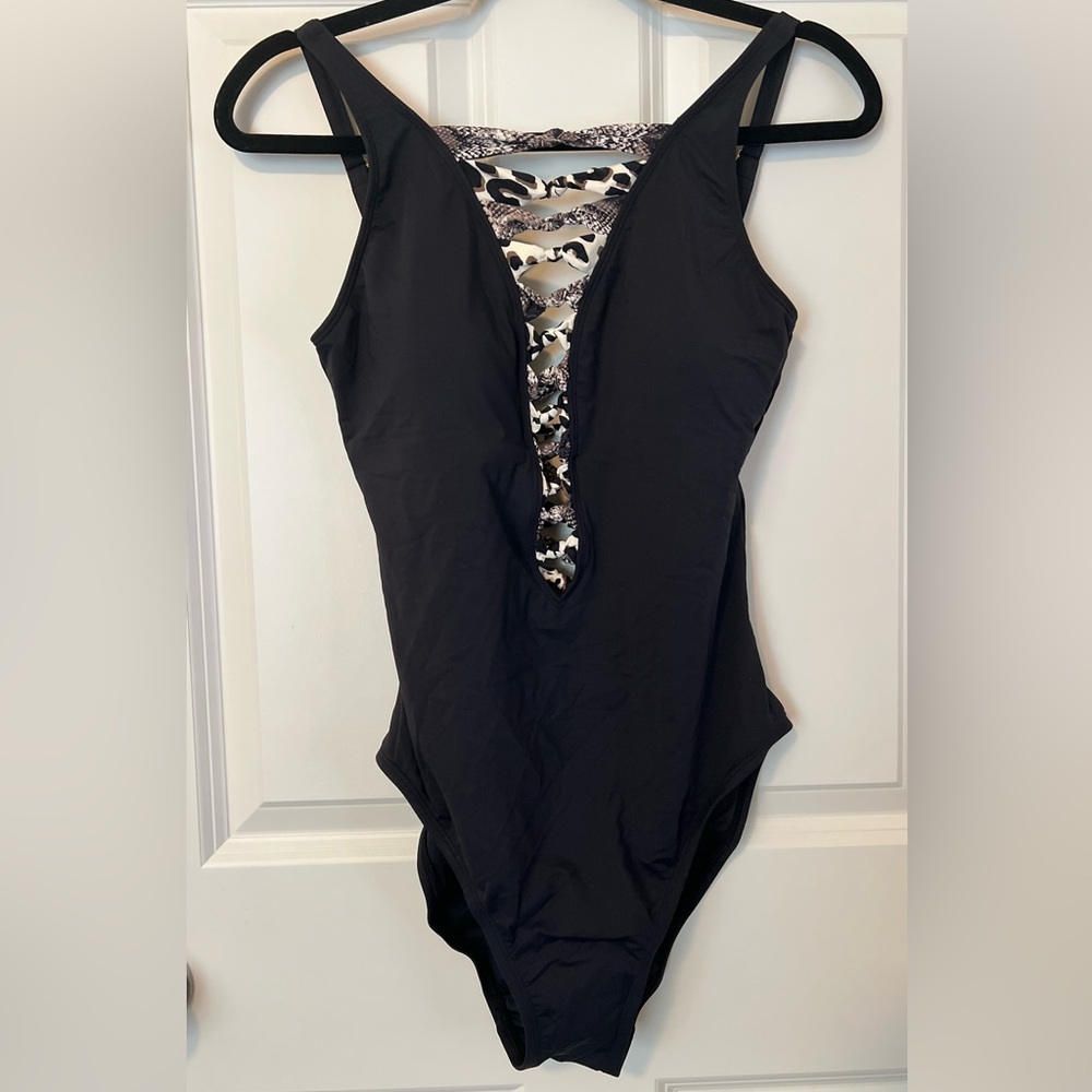 BLEU ROD BEATTIE ONE PIECE SWIMSUIT